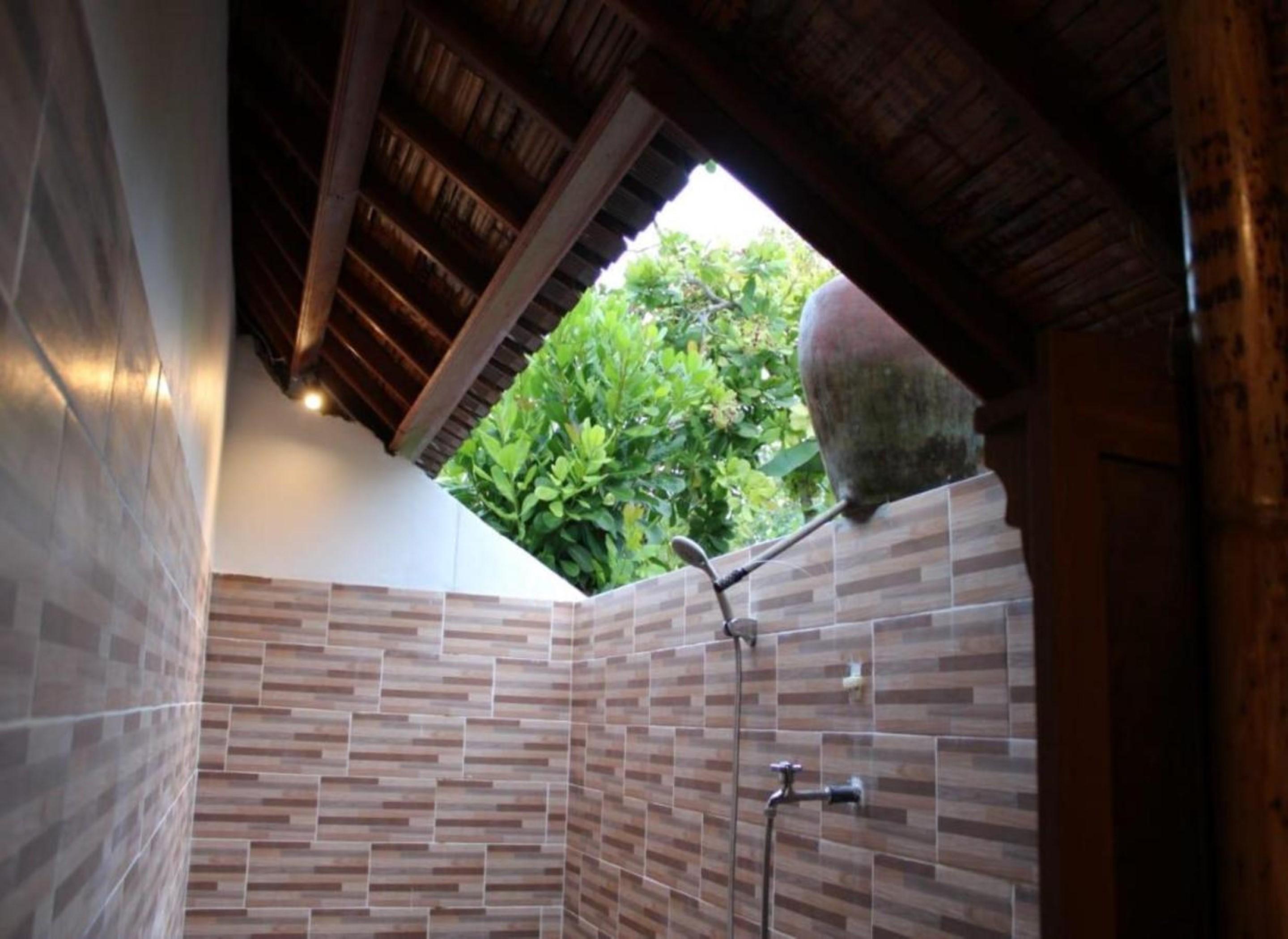 Kubu Reot Taman Asri Villa Batumadeg Exterior photo